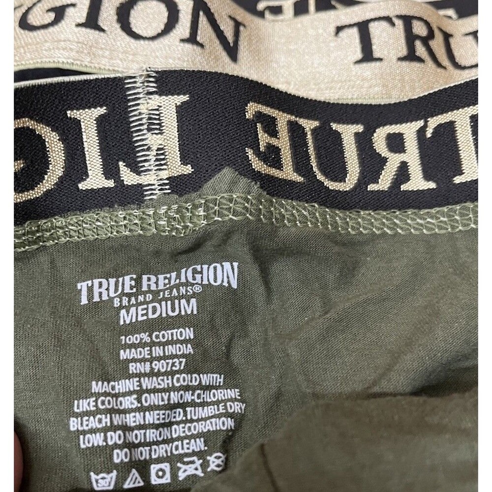 True Religion Men’s Brief 3 Pack Size  M - Picture 2 of 2